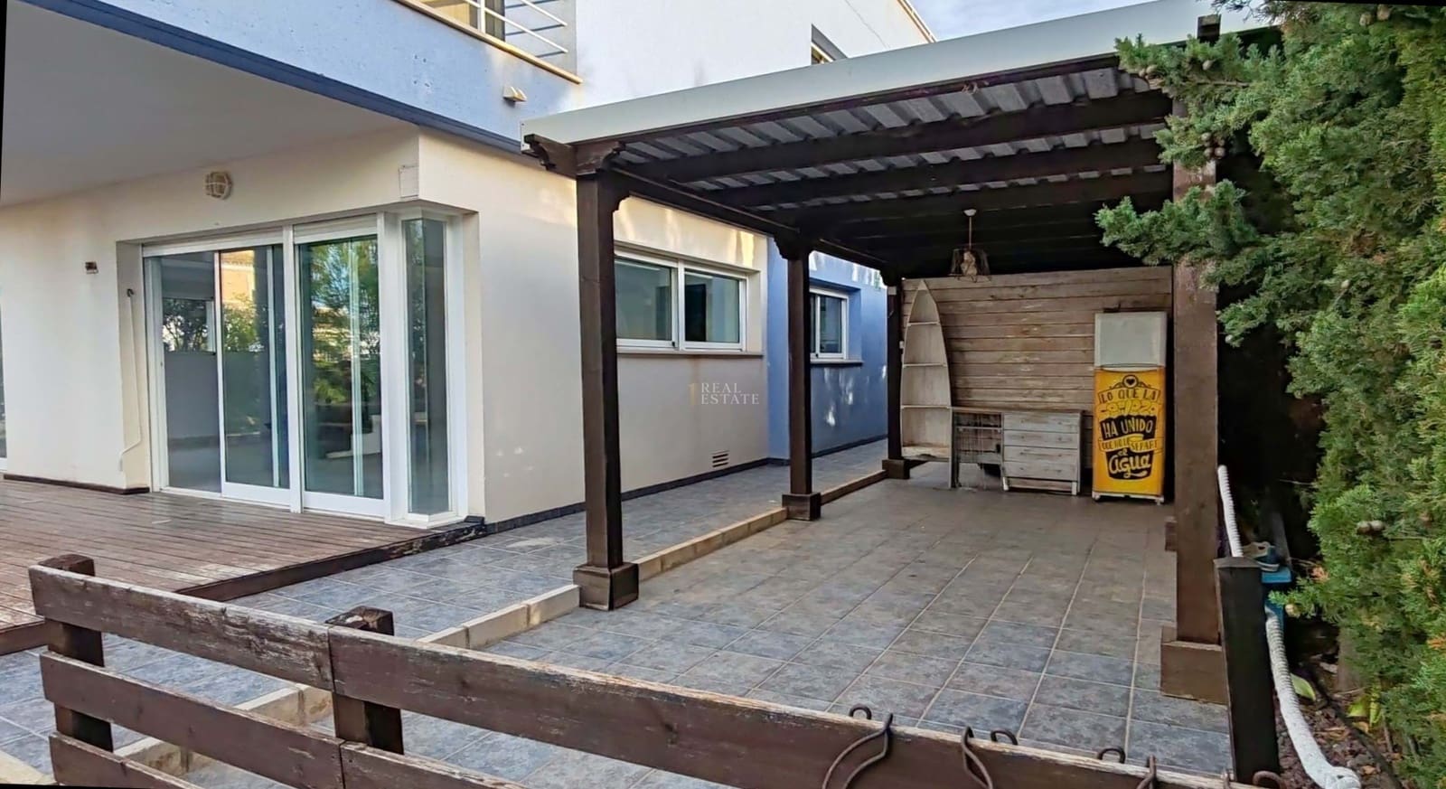 5 soverom Villa til salgs i La Manga del Mar Menor med svømmebasseng garasje - € 675 000 (Ref: 9446935)