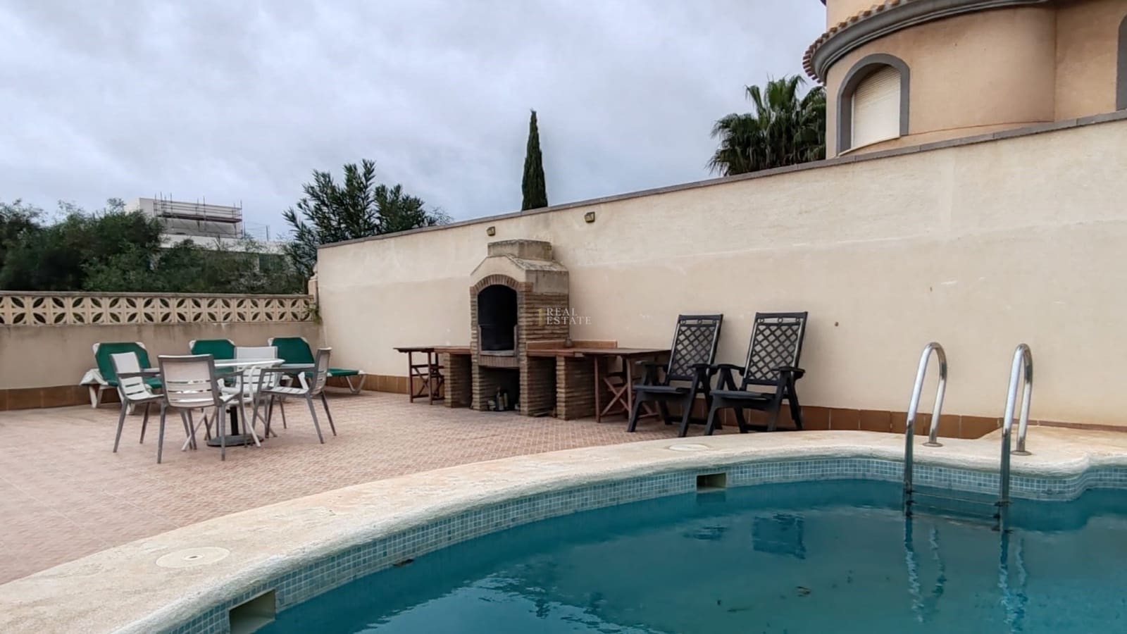 5 soverom Villa til salgs i La Manga del Mar Menor med svømmebasseng garasje - € 550 000 (Ref: 9447230)