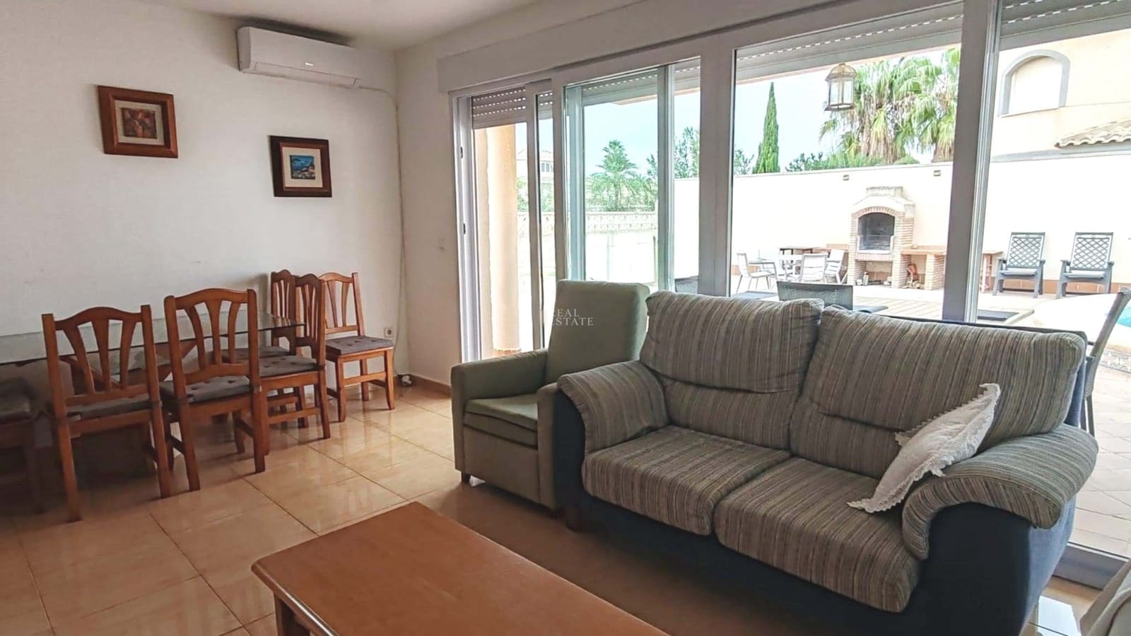 5 soverom Villa til salgs i La Manga del Mar Menor med svømmebasseng garasje - € 550 000 (Ref: 9447230)