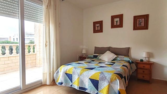 5 quarto Moradia para venda em La Manga del Mar Menor com piscina garagem - 550 000 € (Ref: 9447230)