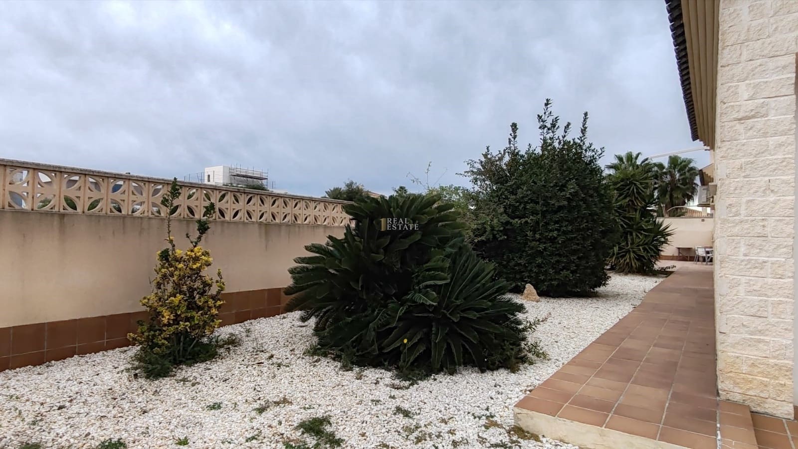 5 soverom Villa til salgs i La Manga del Mar Menor med svømmebasseng garasje - € 550 000 (Ref: 9447230)