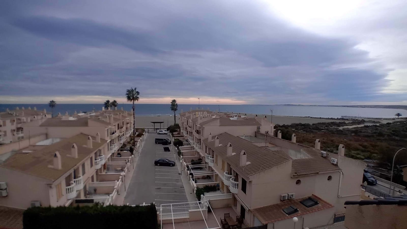 2 quarto Apartamento para venda em Santa Pola com piscina garagem - 195 000 € (Ref: 9449435)