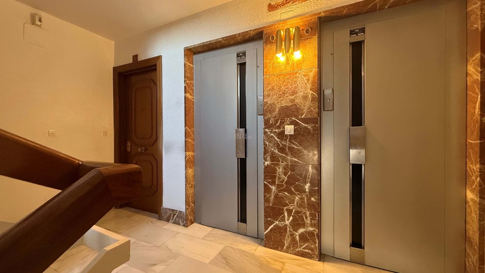 4 soveværelse Lejlighed til salg i Murcia by - € 360.000 (Ref: 9450031)