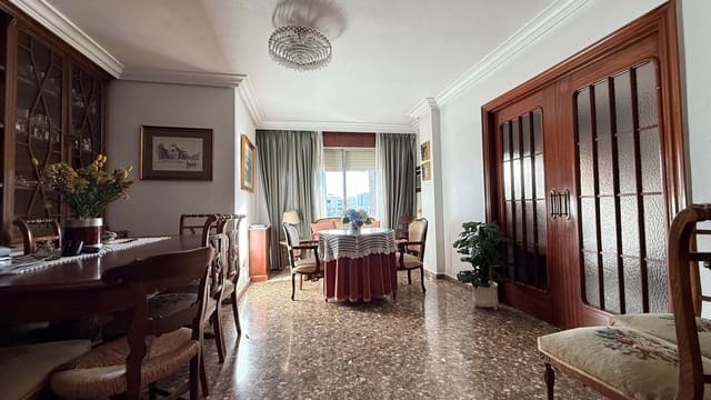 4 soveværelse Lejlighed til salg i Murcia by - € 360.000 (Ref: 9450031)