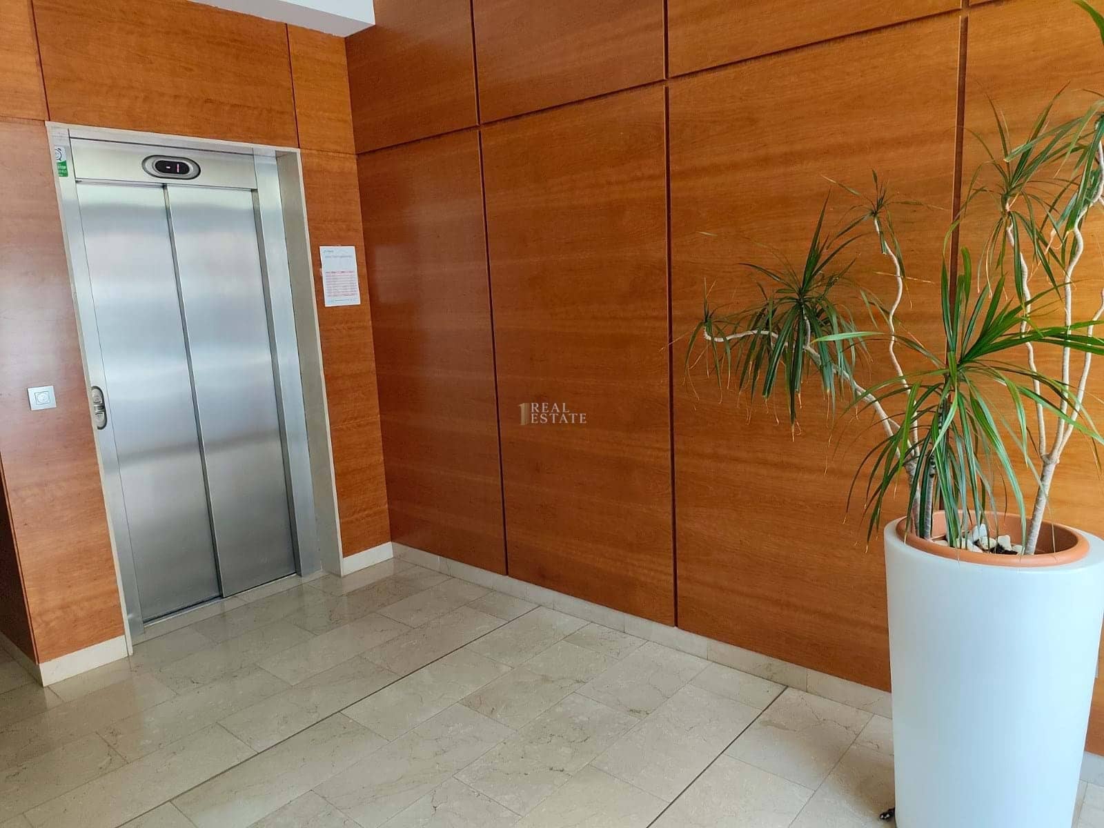 2 bedroom Apartment for sale in Elche / Elx with pool garage - € 295,000 (Ref: 9450033)