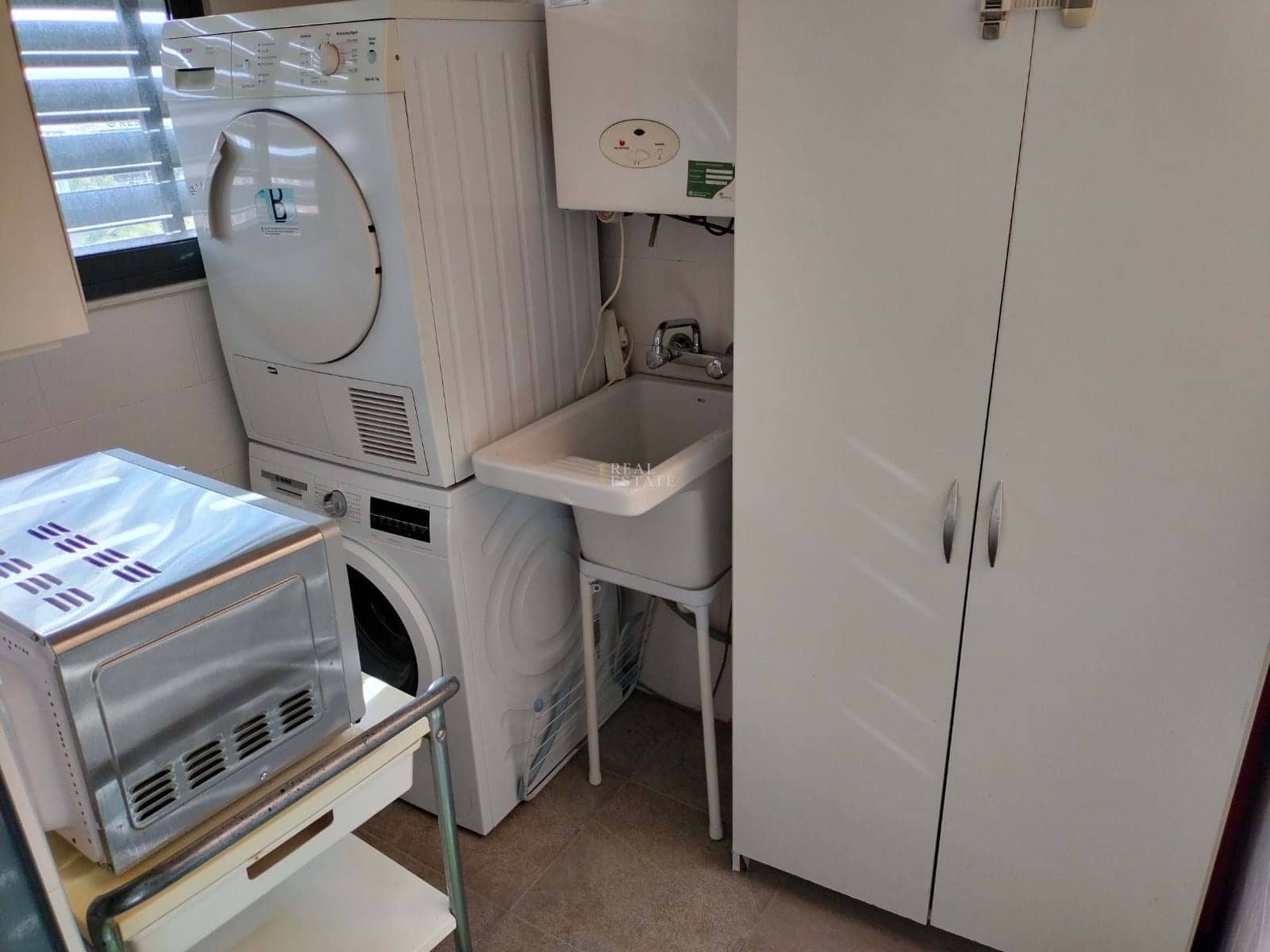 2 bedroom Apartment for sale in Elche / Elx with pool garage - € 295,000 (Ref: 9450033)