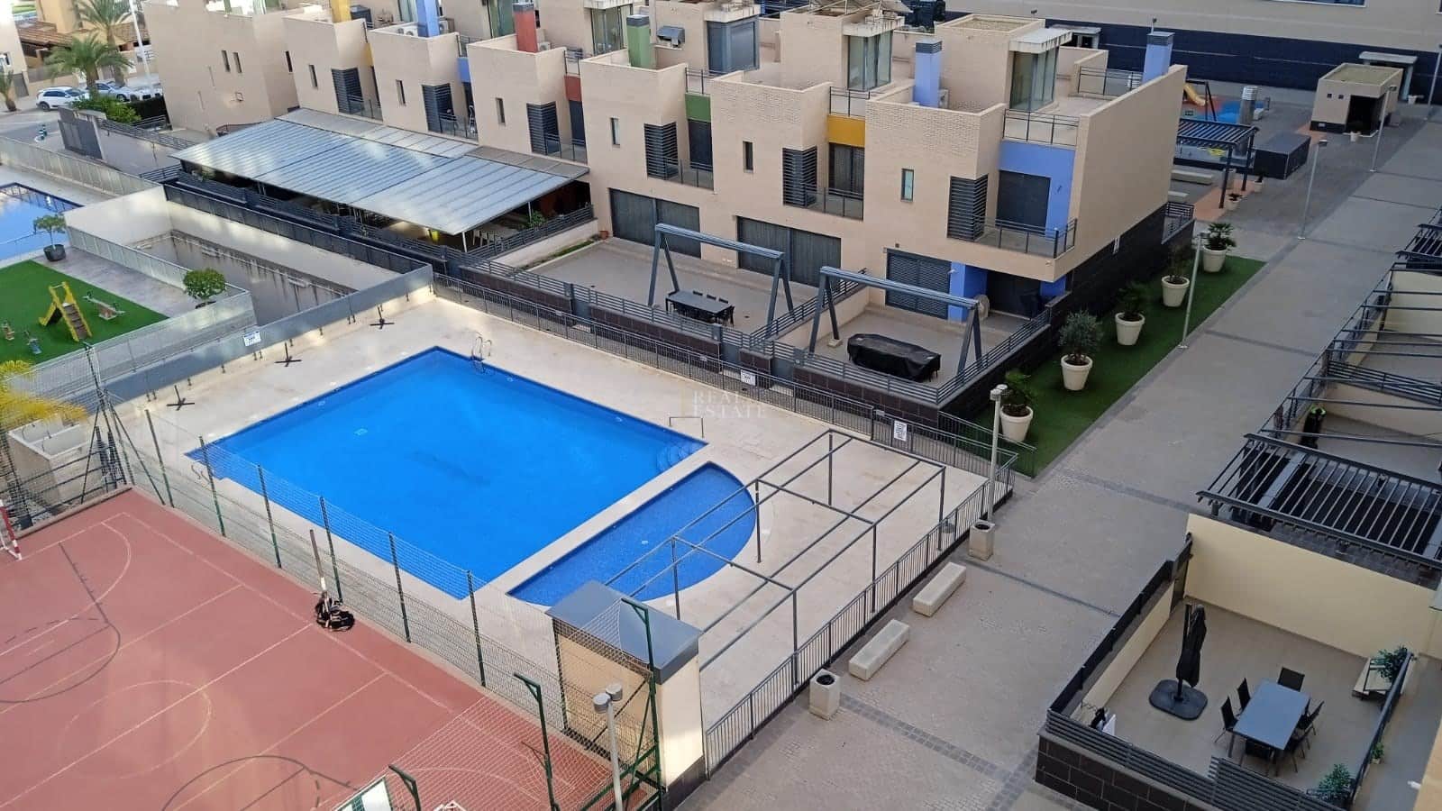 2 bedroom Apartment for sale in Elche / Elx with pool garage - € 295,000 (Ref: 9450033)