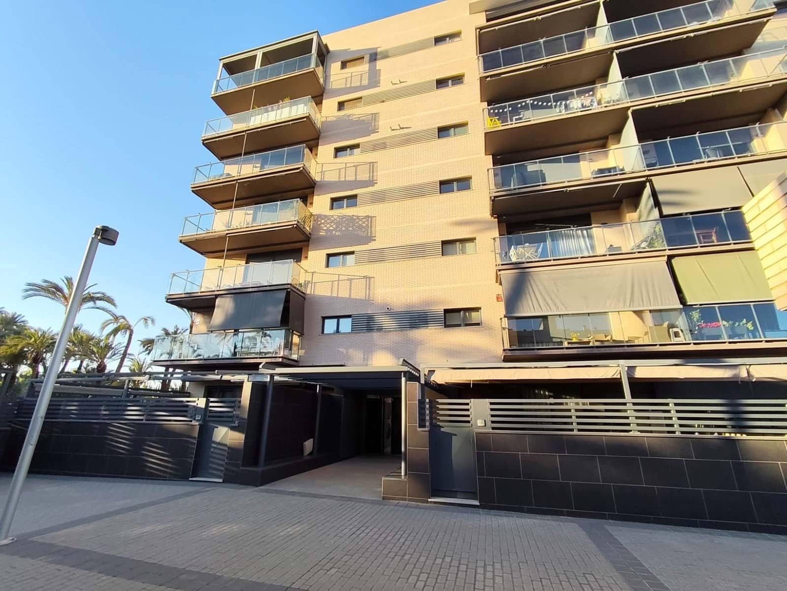 2 bedroom Apartment for sale in Elche / Elx with pool garage - € 295,000 (Ref: 9450033)