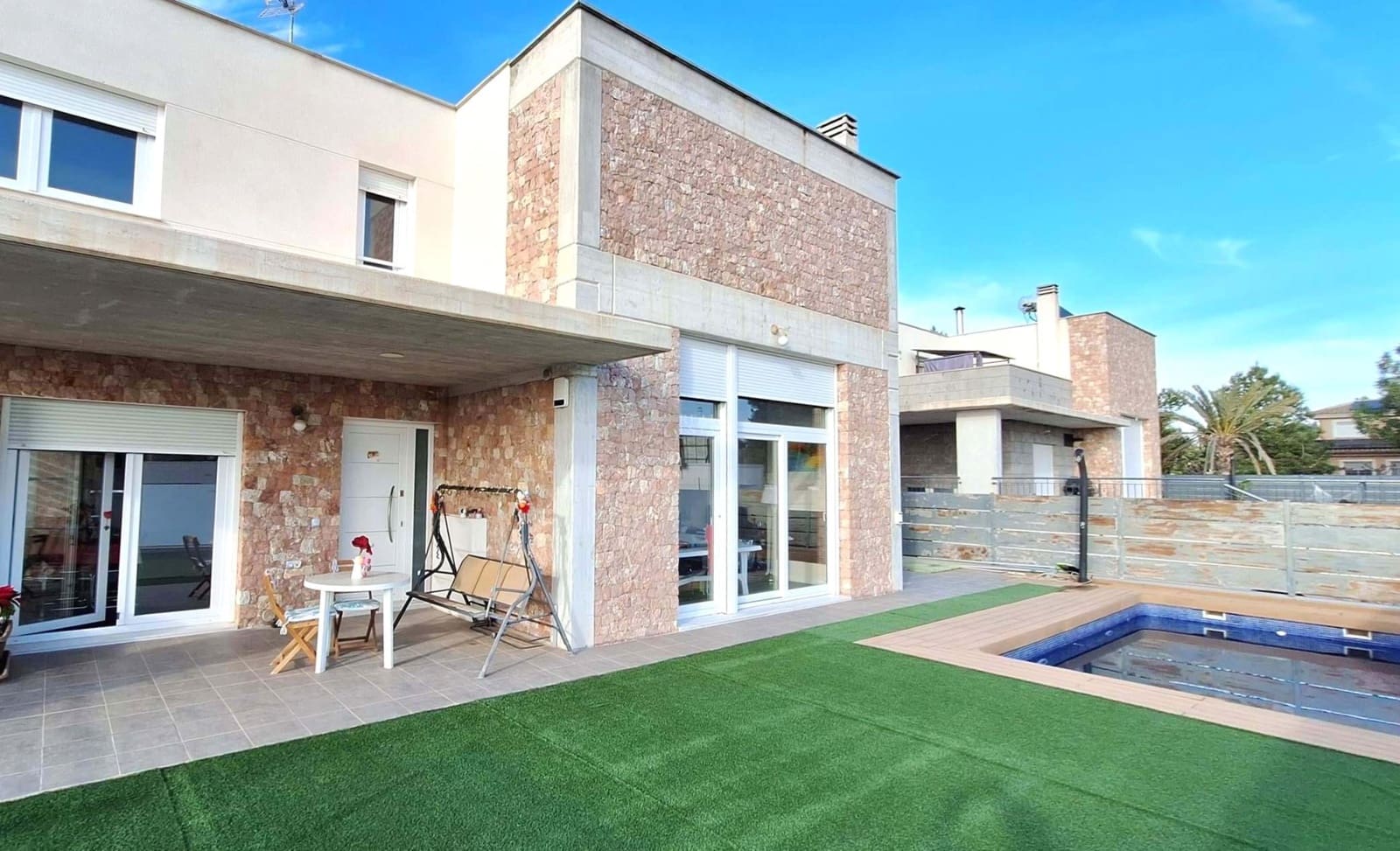 4 sypialnia Willa na sprzedaż w La Alcayna z basenem garażem - 509 000 € (Ref: 9451177)