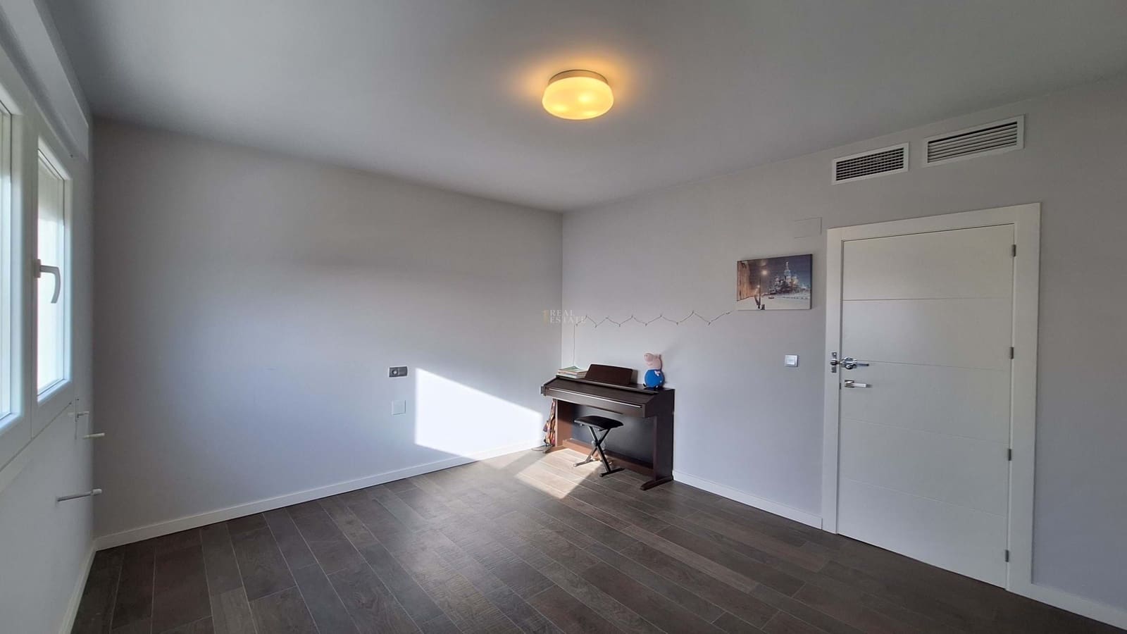 4 sypialnia Willa na sprzedaż w La Alcayna z basenem garażem - 509 000 € (Ref: 9451177)