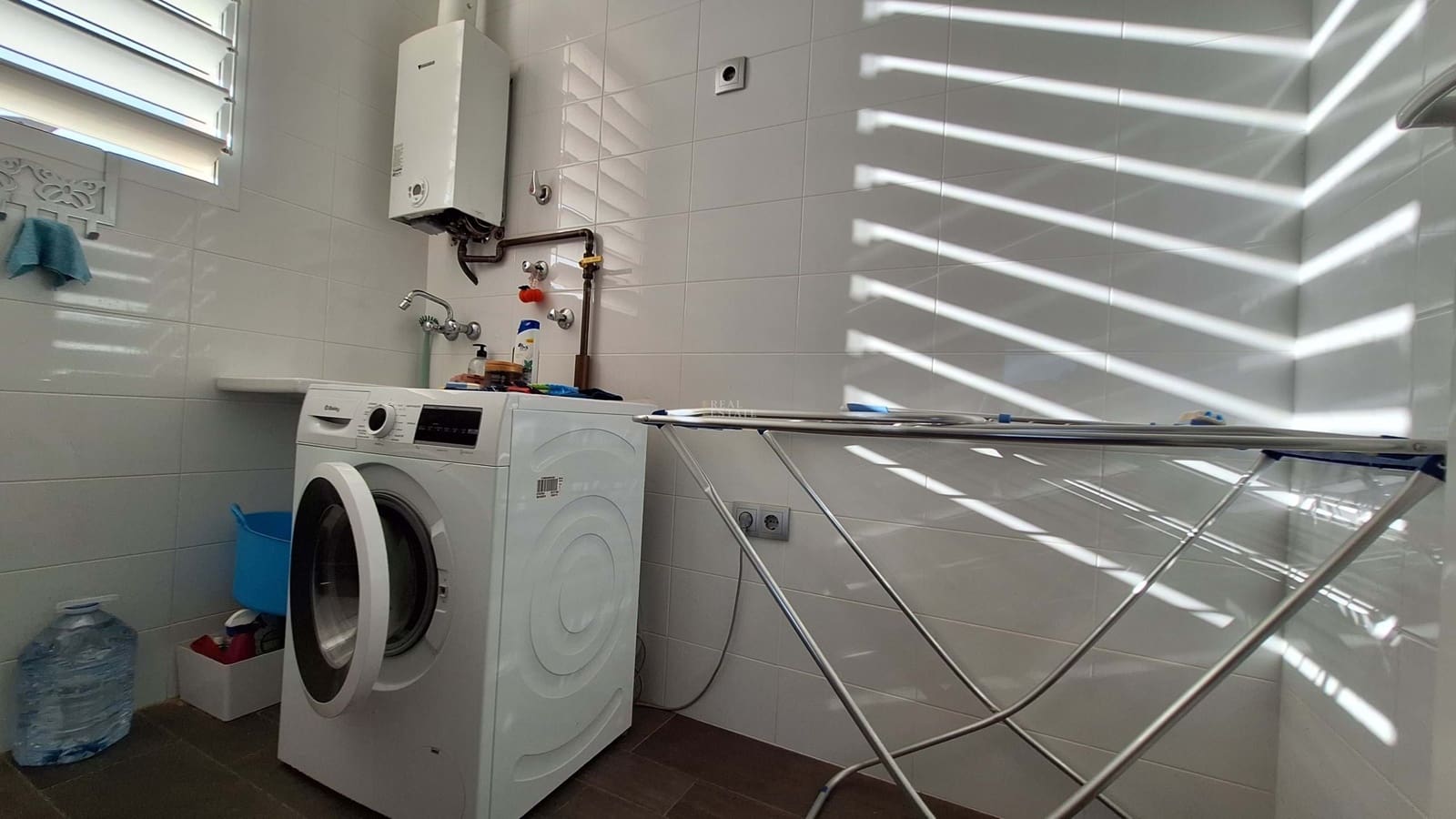 4 sypialnia Willa na sprzedaż w La Alcayna z basenem garażem - 509 000 € (Ref: 9451177)