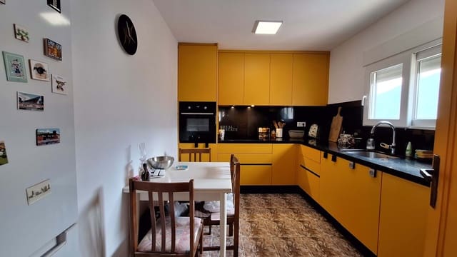 3 bedroom Villa for sale in Adsubia, Javea / Xàbia with garage - € 259,900 (Ref: 9451454)