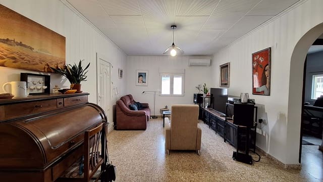 3 bedroom Villa for sale in Adsubia, Javea / Xàbia with garage - € 259,900 (Ref: 9451454)