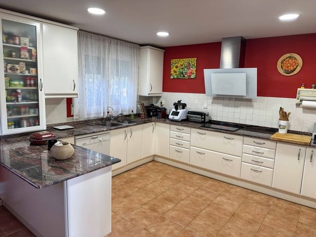 5 soverom Villa til salgs i Churra, Murcia by - € 825 000 (Ref: 9451542)