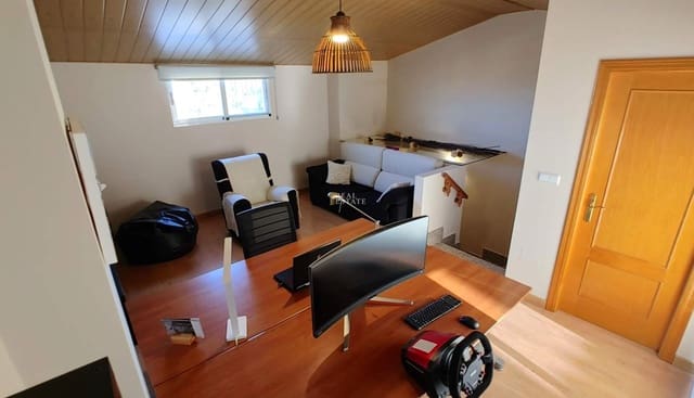 Apartamento de 4 habitaciones en Murcia ciudad en venta - 300.000 € (Ref: 9454757)