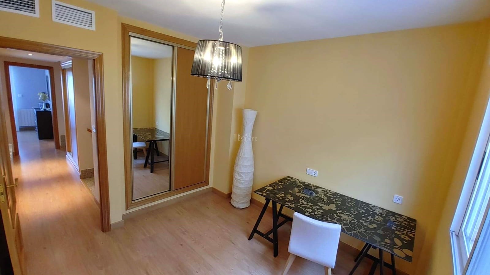 Apartamento de 4 habitaciones en Murcia ciudad en venta con garaje - 300.000 € (Ref: 9454757)