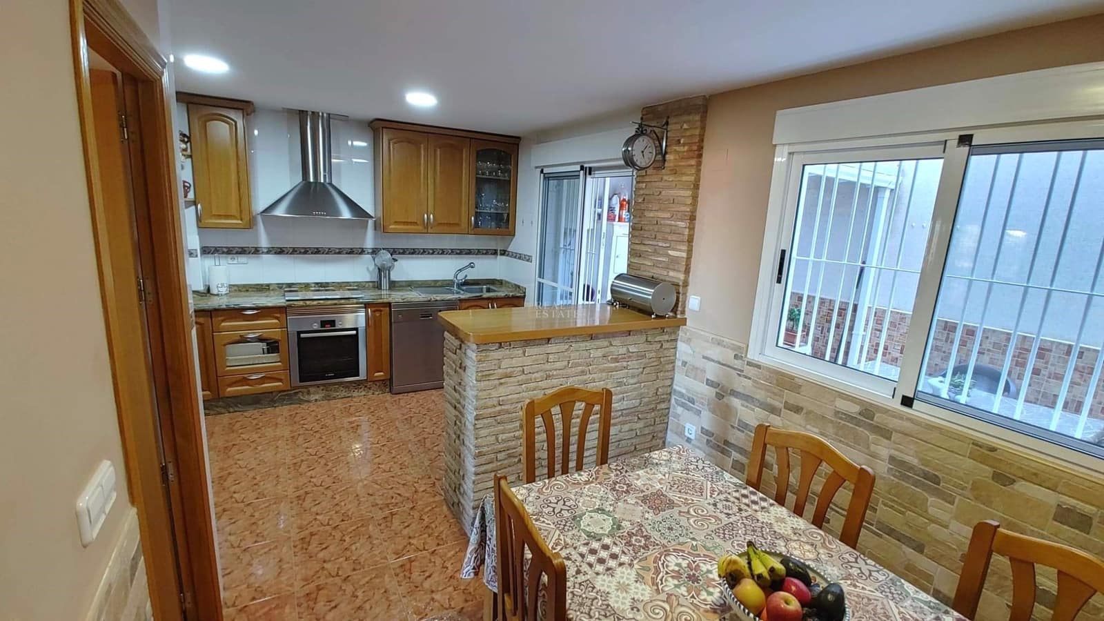 Apartamento de 4 habitaciones en Murcia ciudad en venta con garaje - 300.000 € (Ref: 9454757)