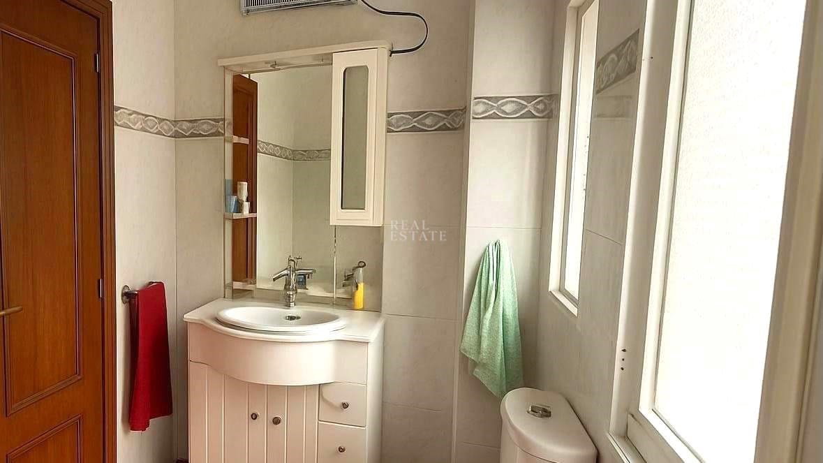 3 sovrum Lägenhet till salu i Alicante stad - 150 000 € (Ref: 9454893)