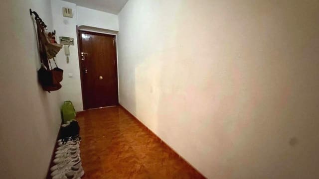 3 sovrum Lägenhet till salu i Alicante stad - 150 000 € (Ref: 9454893)