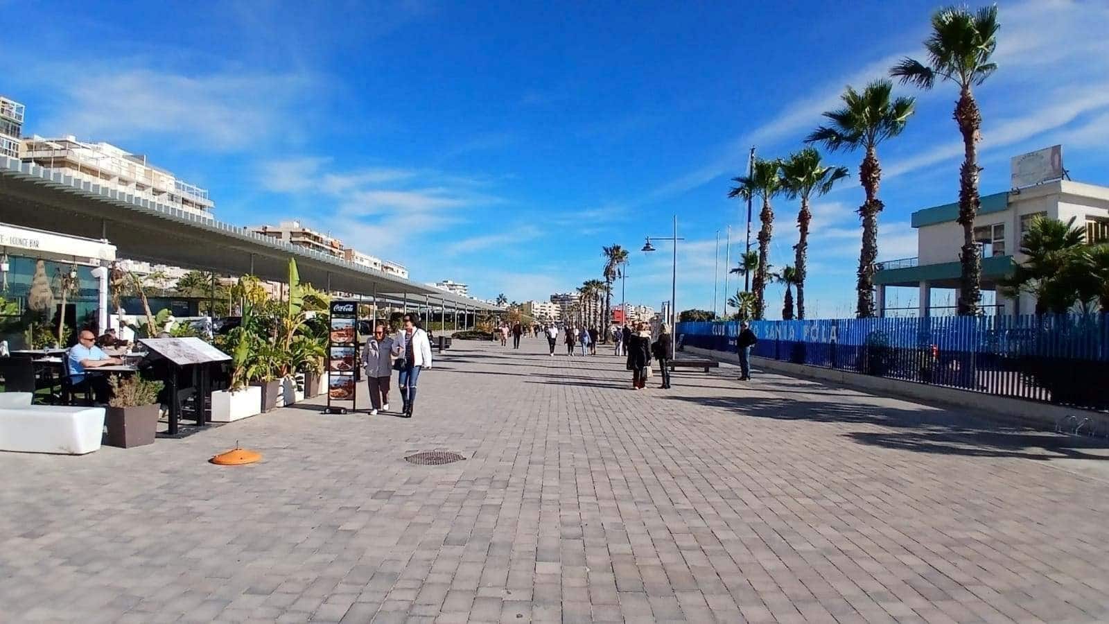 3 bedroom Apartment for sale in Santa Pola - € 320,000 (Ref: 9460761)