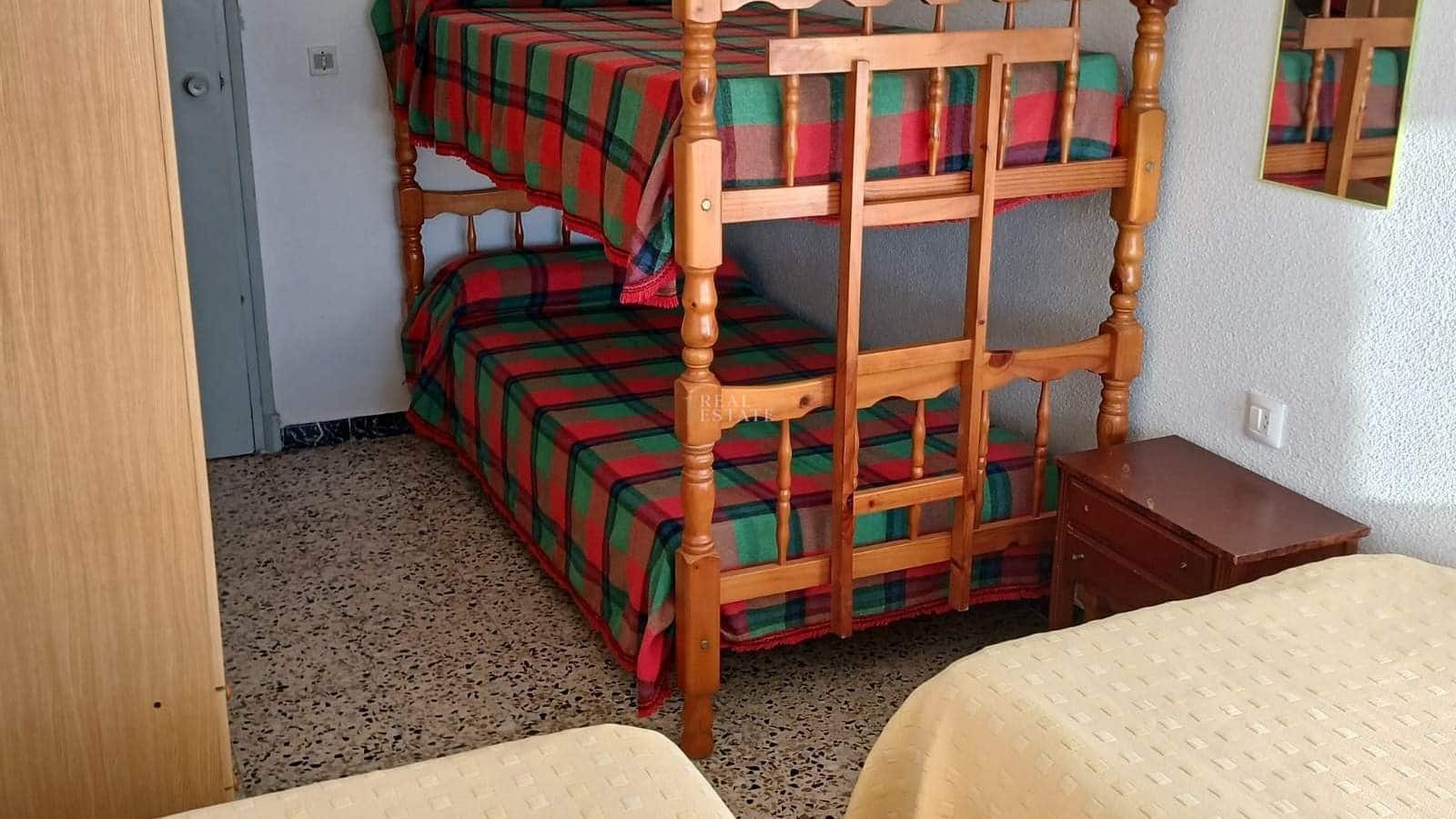 3 bedroom Apartment for sale in Santa Pola - € 320,000 (Ref: 9460761)