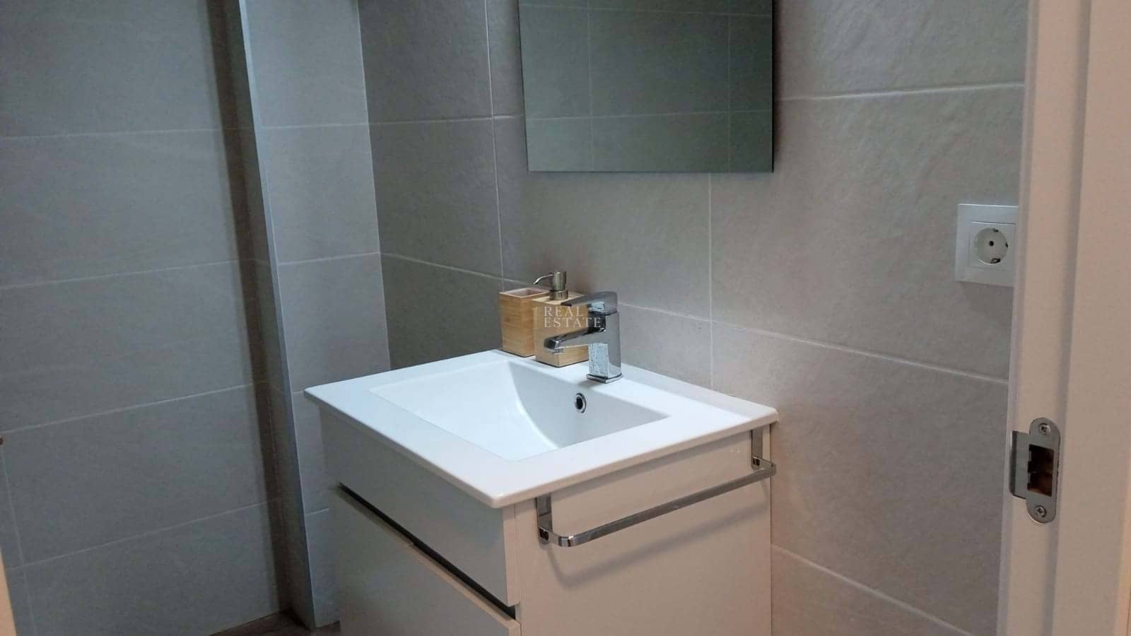 1 chambre Appartement à vendre à Santa Pola - 165 000 € (Ref: 9460762)