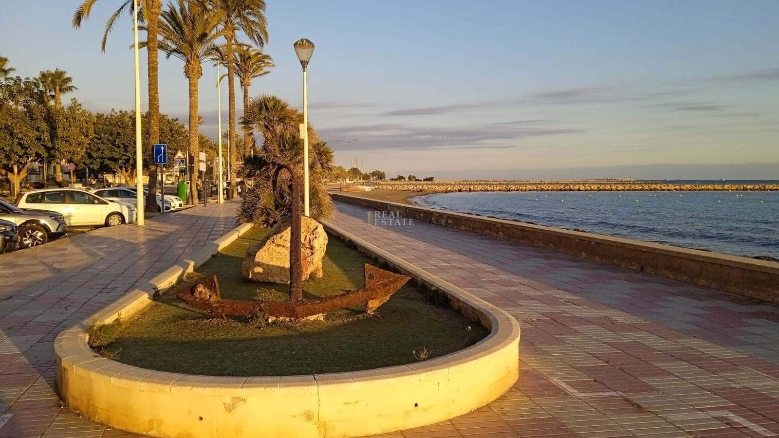 1 bedroom Apartment for sale in Santa Pola - € 165,000 (Ref: 9460762)