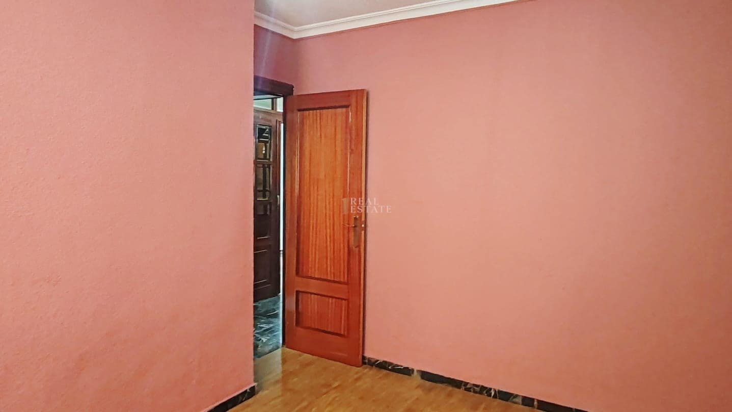 3 bedroom Apartment for sale in Cartagena - € 105,000 (Ref: 9462864)