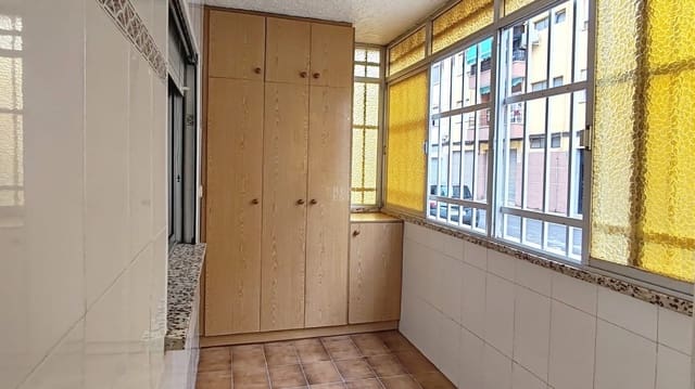 Apartamento de 3 habitaciones en Cartagena en venta - 105.000 € (Ref: 9462864)