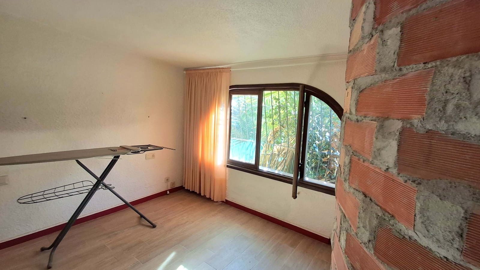 5 makuuhuone Huvila myytävänä paikassa Muchamiel / Mutxamel - 650 000 € (Ref: 9466037)