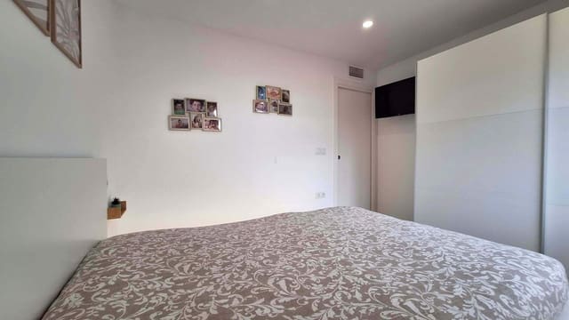 3 Zimmer Apartment zu verkaufen in San Fulgencio mit Pool Garage - 291.000 € (Ref: 9470008)