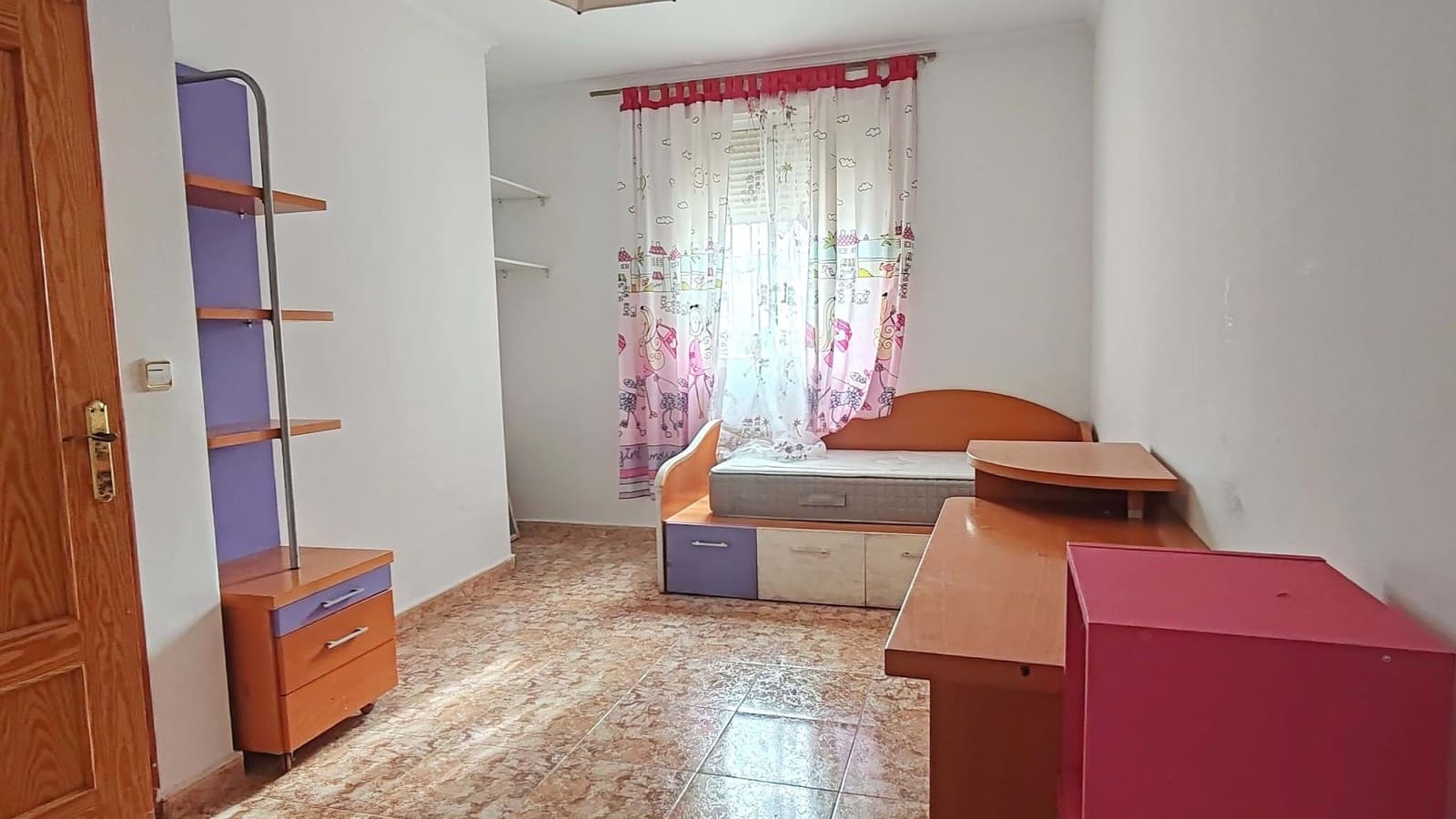 Casa de 3 habitaciones en Los Nietos en venta - 130.000 € (Ref: 9470537)