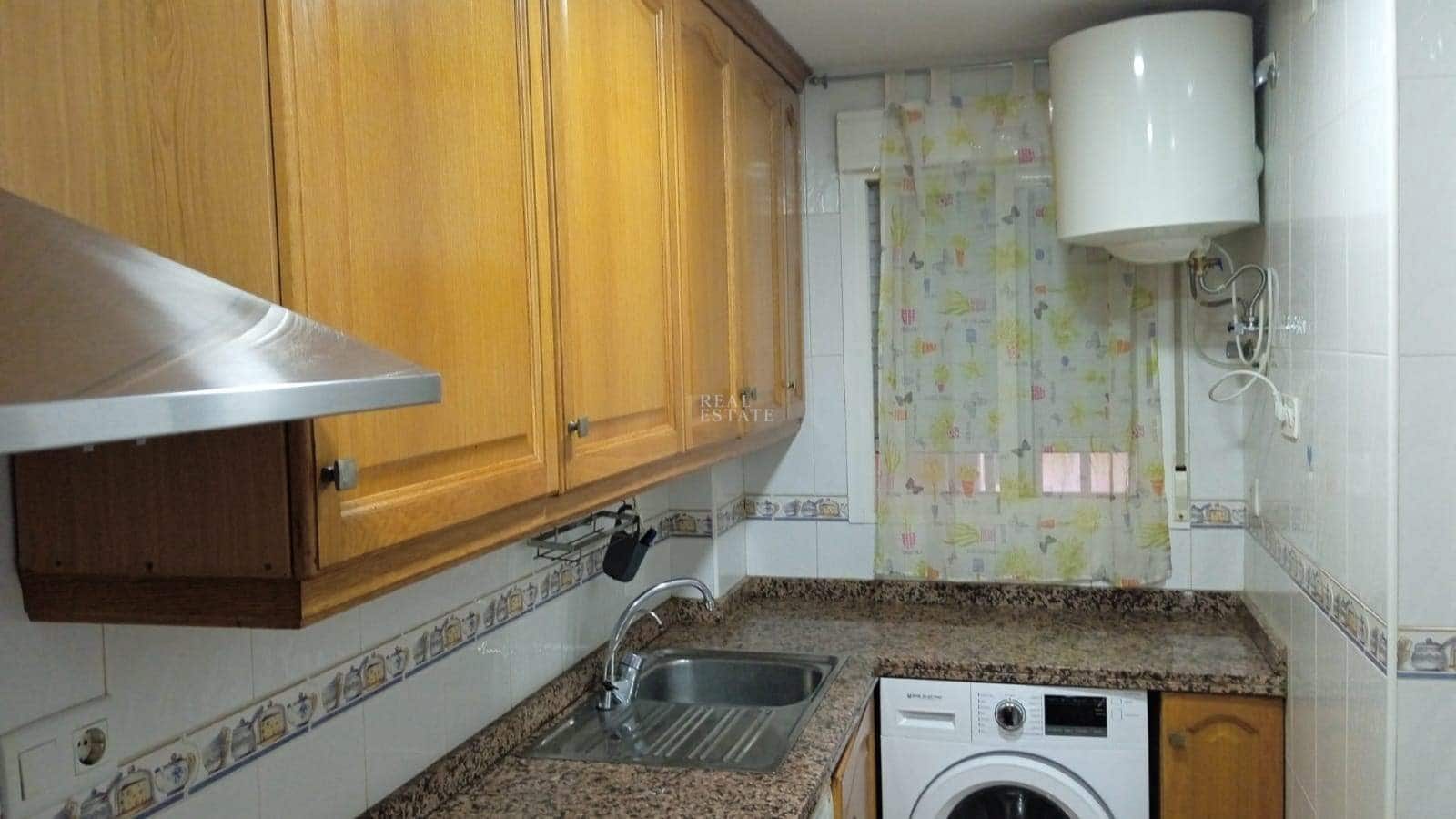 Apartamento de 2 habitaciones en Santa Pola en venta con garaje - 180.000 € (Ref: 9470706)