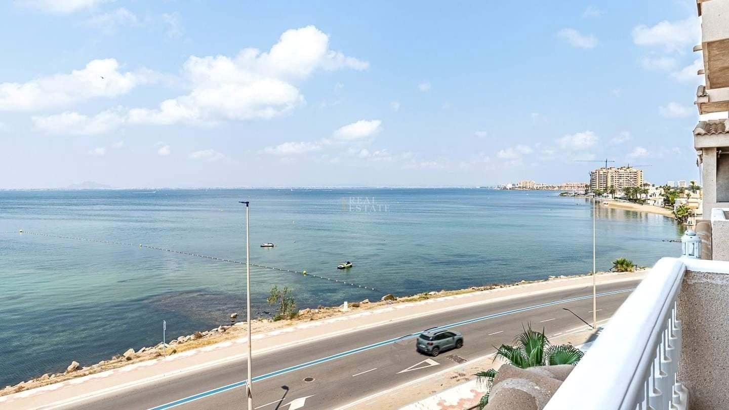 3 slaapkamer Appartement te koop in La Manga del Mar Menor met garage - € 199.000 (Ref: 9473433)