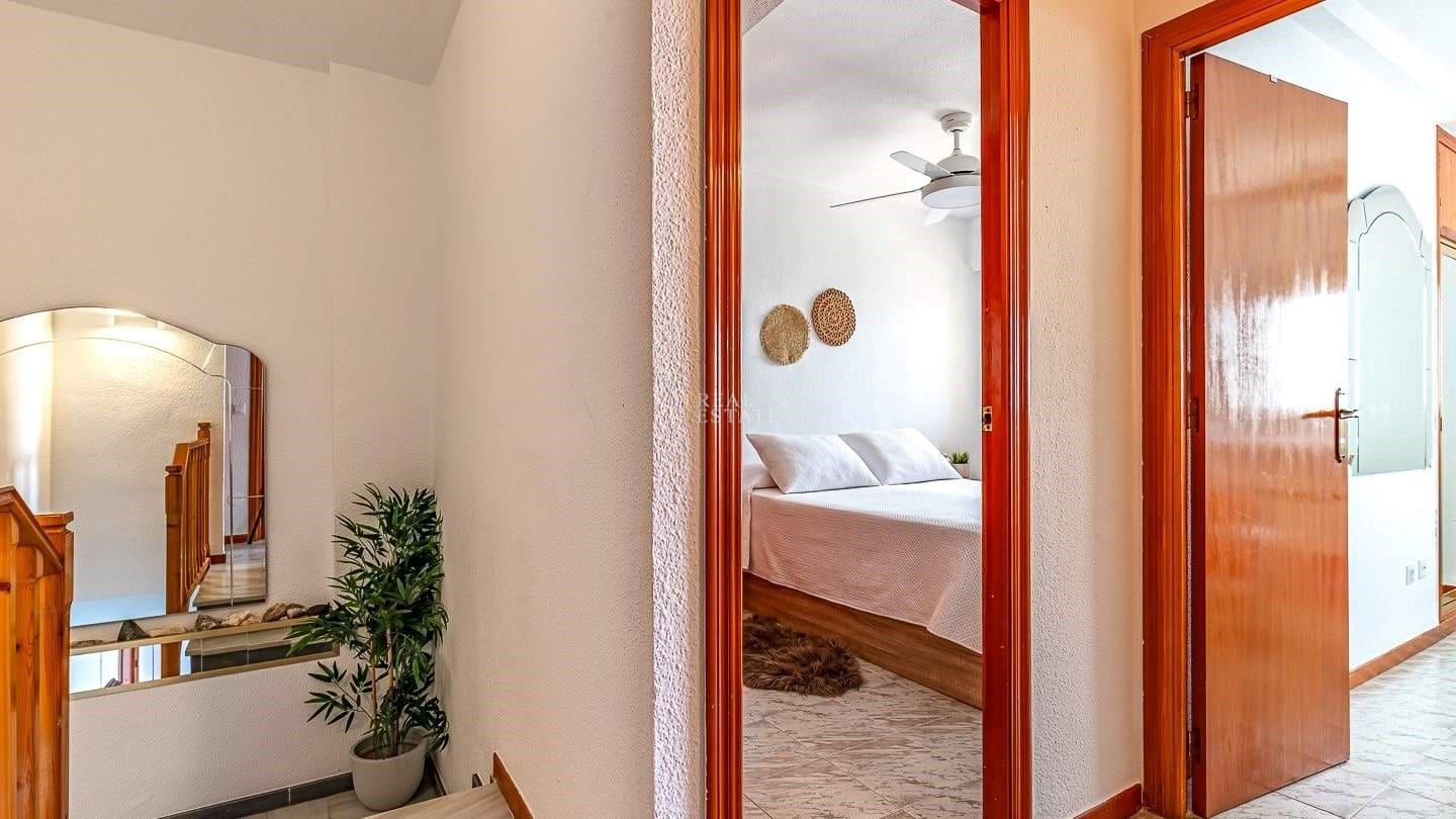 3 slaapkamer Appartement te koop in La Manga del Mar Menor met garage - € 199.000 (Ref: 9473433)