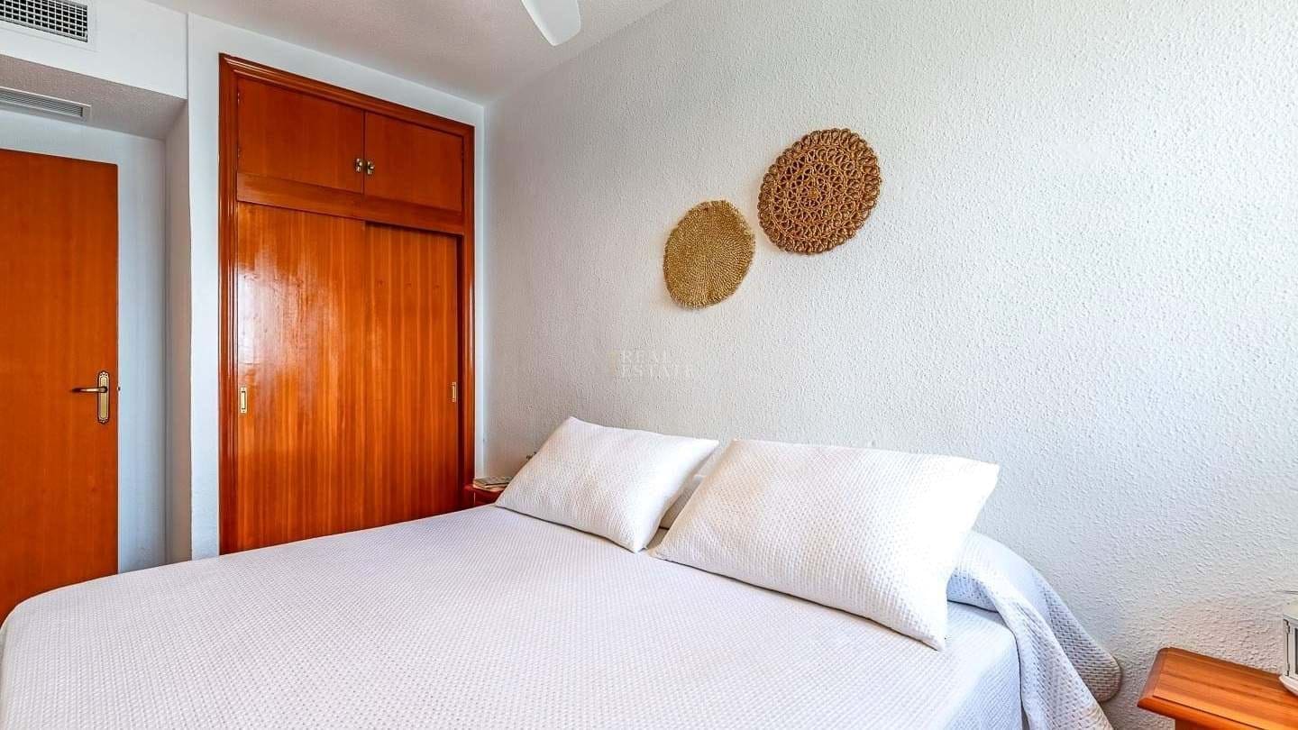 3 slaapkamer Appartement te koop in La Manga del Mar Menor met garage - € 199.000 (Ref: 9473433)