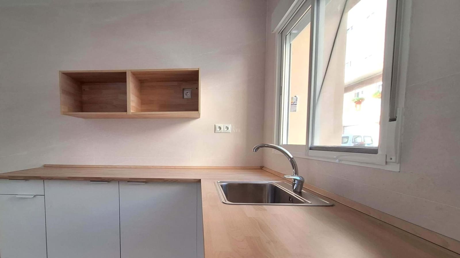 Casa de 3 habitaciones en Elche / Elx en venta - 186.000 € (Ref: 9496500)