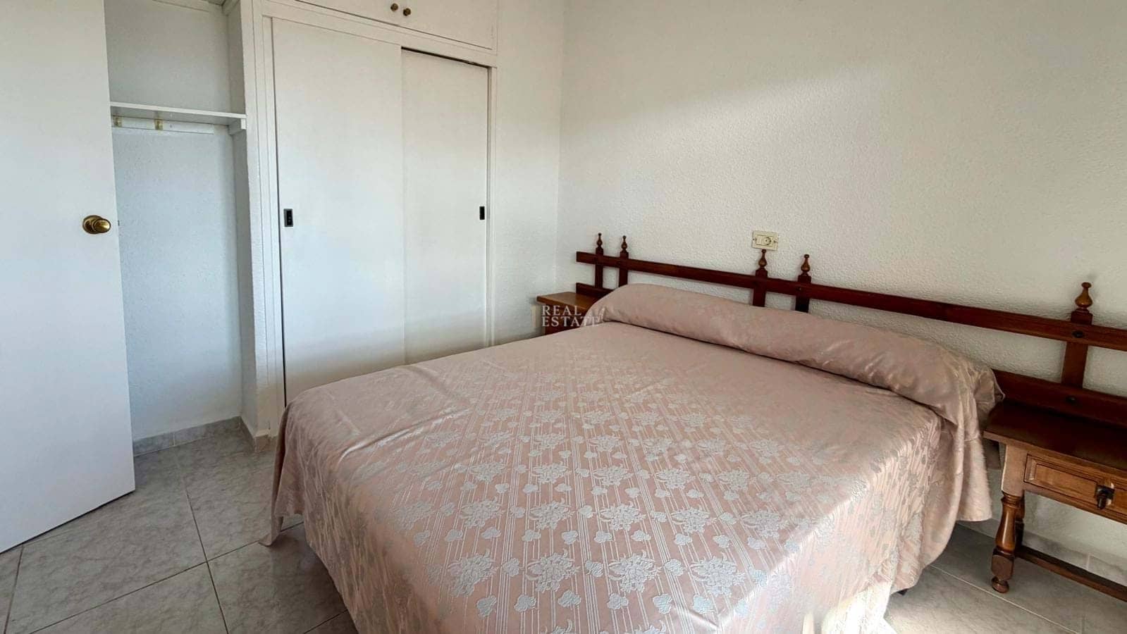 1 soveværelse Lejlighed til salg i Playa Honda med garage - € 120.000 (Ref: 9500801)