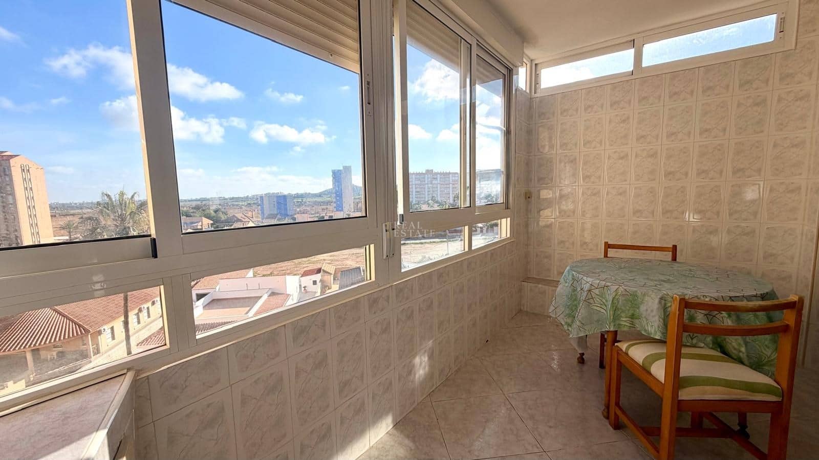 1 soveværelse Lejlighed til salg i Playa Honda med garage - € 120.000 (Ref: 9500801)