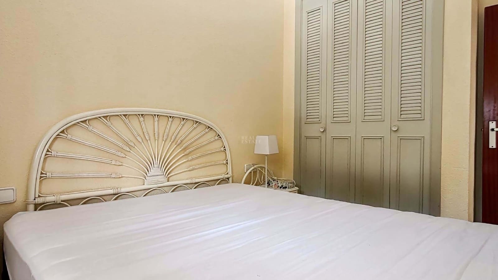 2 chambre Appartement à vendre à La Manga del Mar Menor avec piscine garage - 230 000 € (Ref: 9503548)