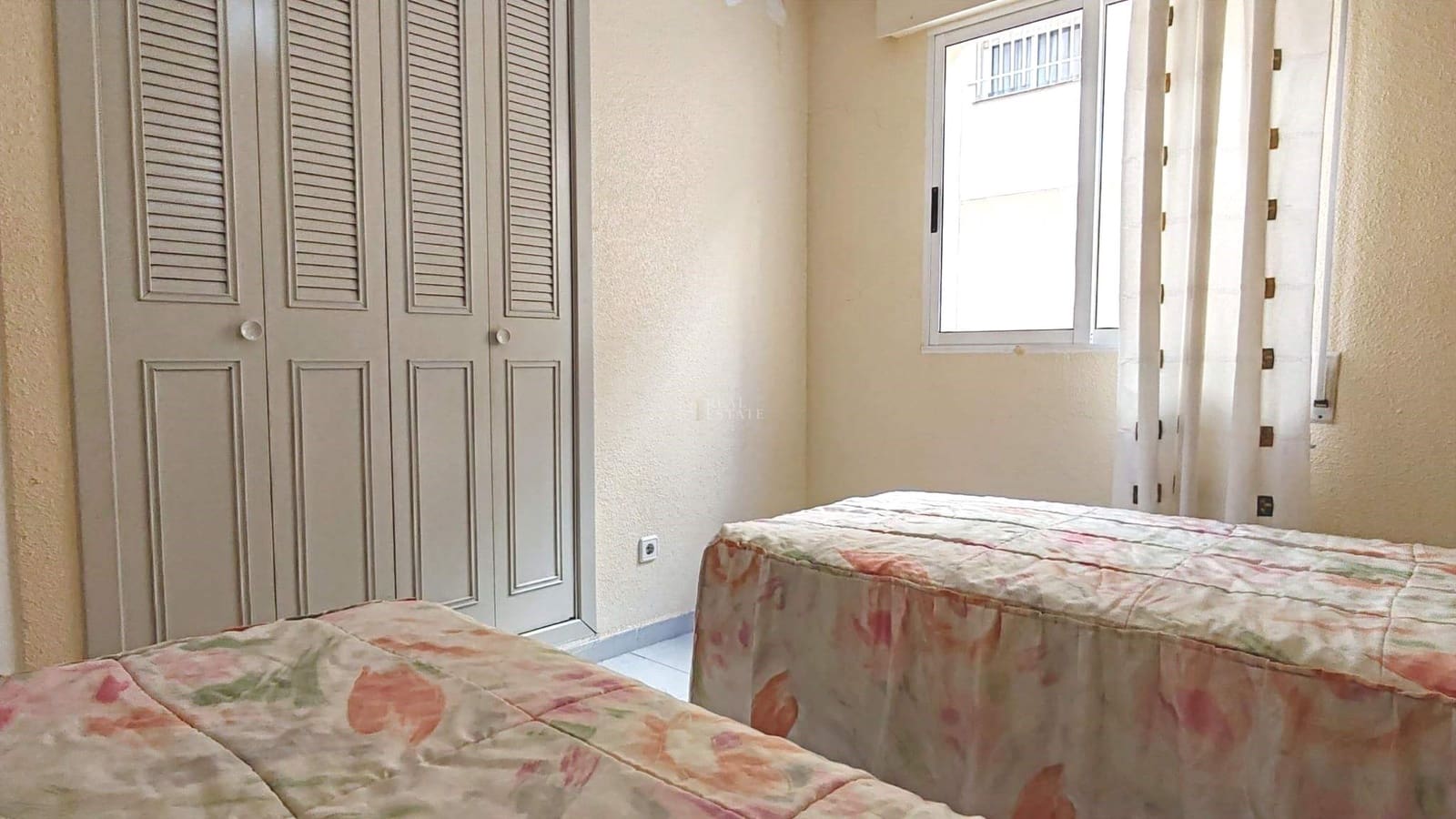 2 sovrum Lägenhet till salu i La Manga del Mar Menor med pool garage - 225 000 € (Ref: 9503548)