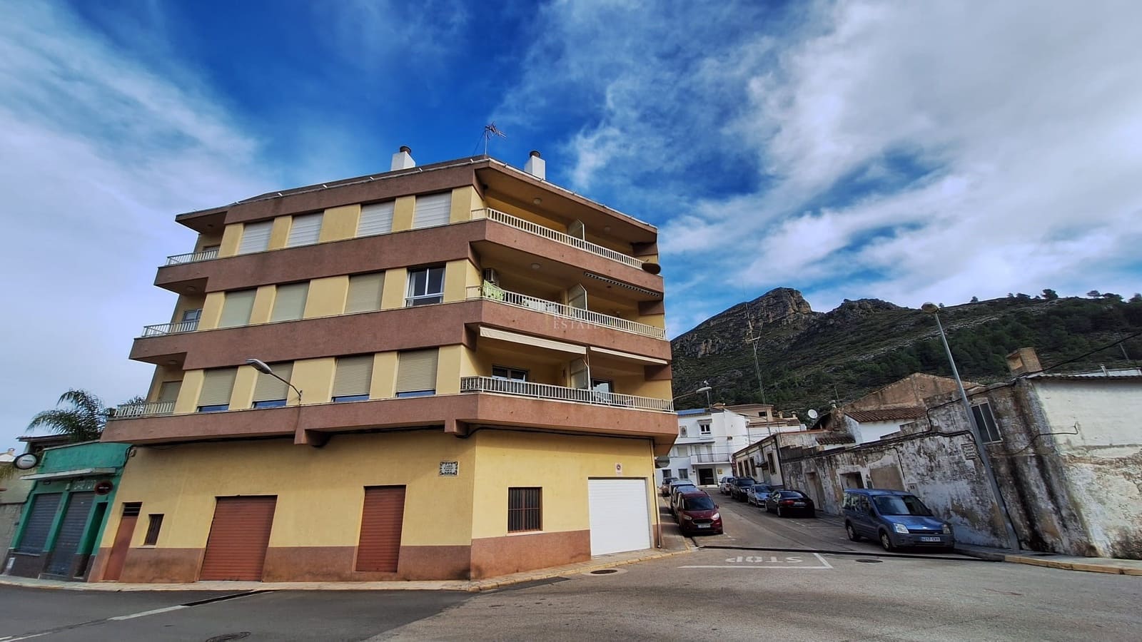 5 slaapkamer Appartement te koop in Barx - € 82.000 (Ref: 9506326)