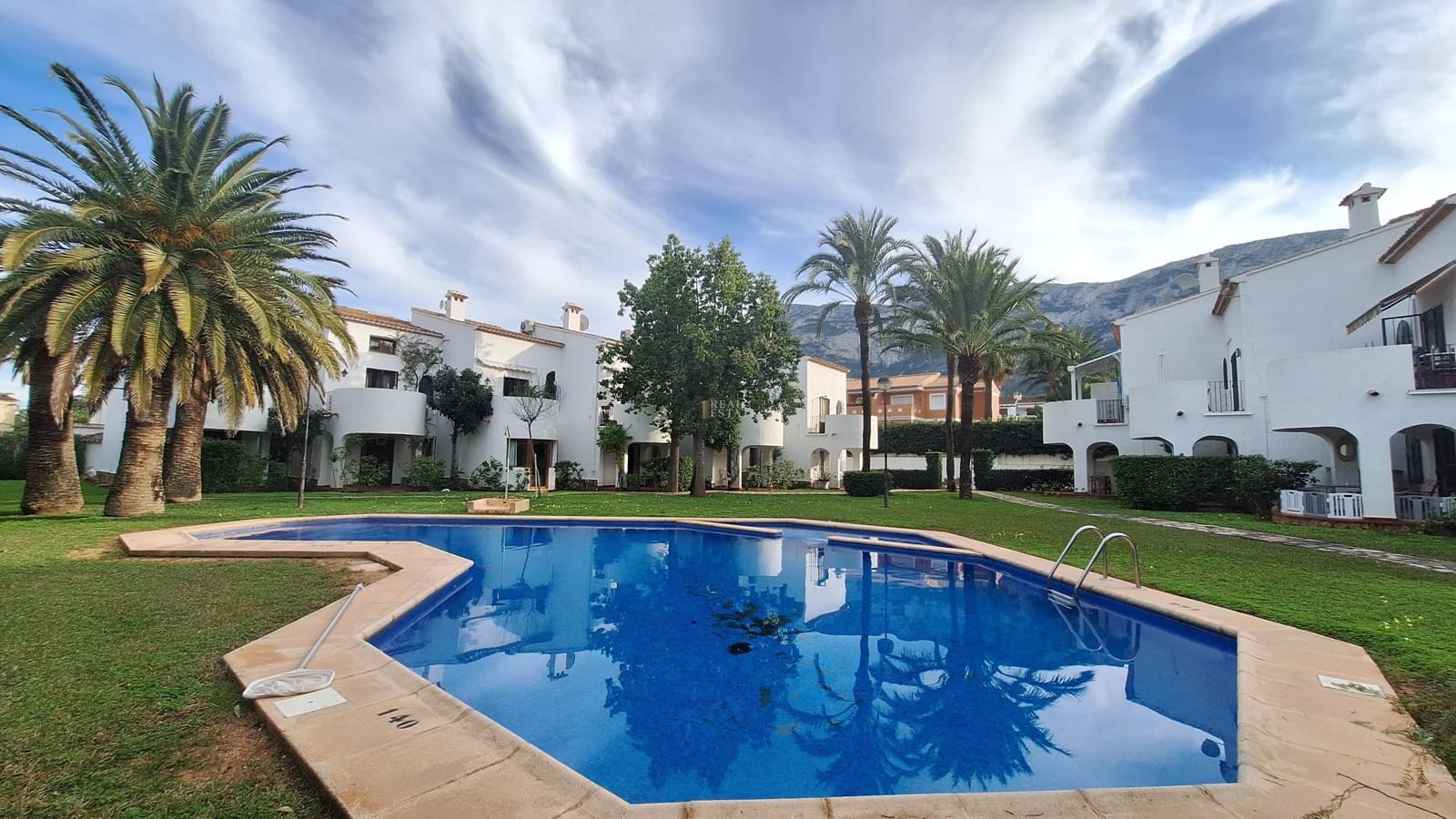 1 makuuhuone Huoneisto myytävänä paikassa Denia mukana uima-altaan 
autotalli - 165 000 € (Ref: 9510306)