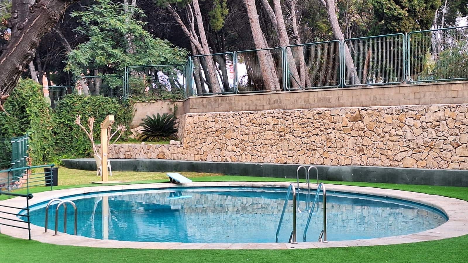 4 Zimmer Apartment zu verkaufen in Alicante / Alacant Stadt mit Pool Garage - 390.000 € (Ref: 9523485)