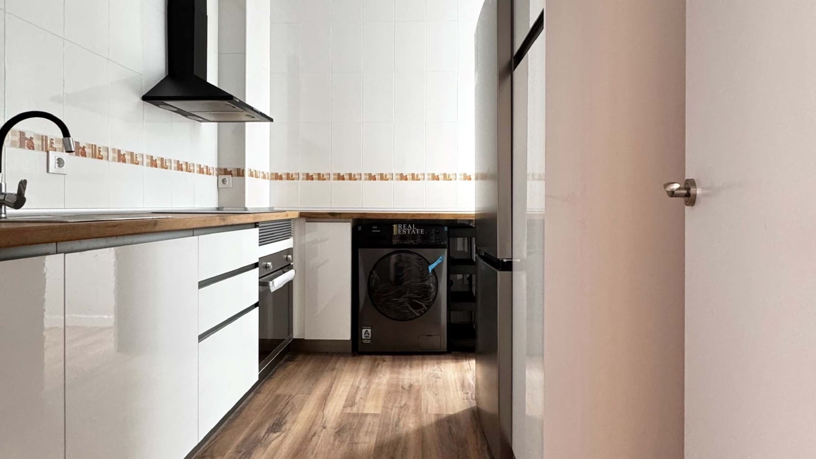 3 makuuhuone Huoneisto myytävänä paikassa La Union mukana 
autotalli - 130 000 € (Ref: 9524683)