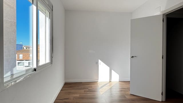 3 soveværelse Lejlighed til salg i La Unión med garage - € 130.000 (Ref: 9524683)