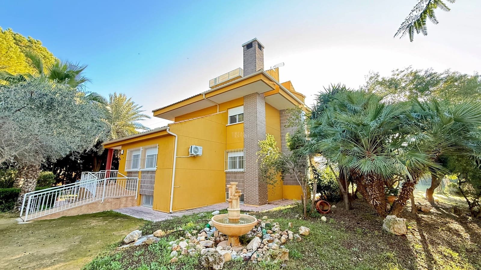 6 sypialnia Willa na sprzedaż w Miasto Murcja z basenem garażem - 890 000 € (Ref: 9536411)