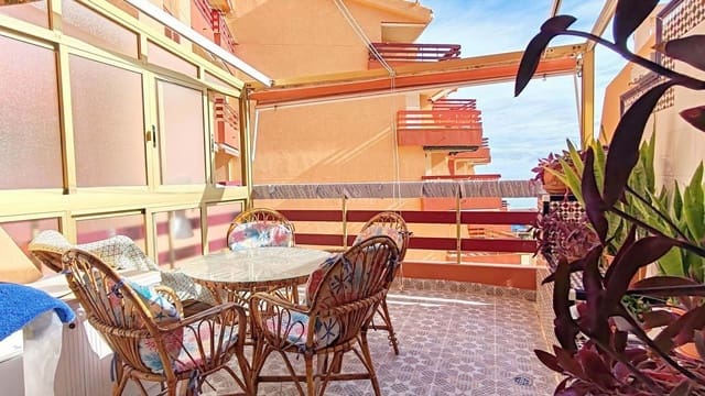 3 makuuhuone Huoneisto myytävänä paikassa La Manga del Mar Menor mukana uima-altaan 
autotalli - 167 900 € (Ref: 9539915)