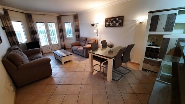 2 makuuhuone Omakotitalo myytävänä paikassa Oliva mukana uima-altaan 
autotalli - 229 950 € (Ref: 9542098)