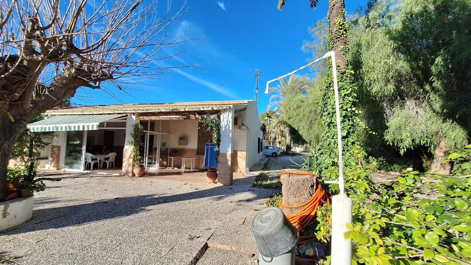 4 sypialnia Willa na sprzedaż w Elche / Elx z garażem - 460 000 € (Ref: 9548618)